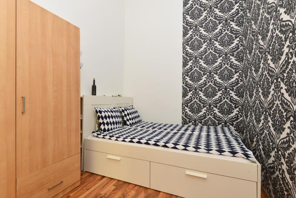 The GreeNest Vintage Lodging