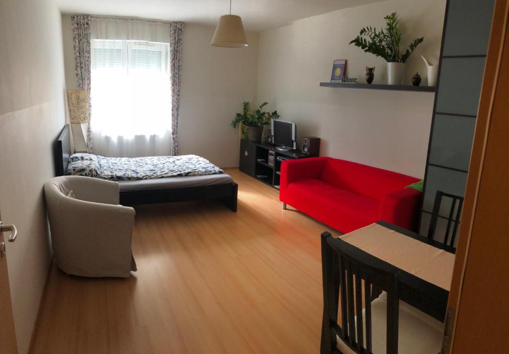 Cozy Apartment in District 8